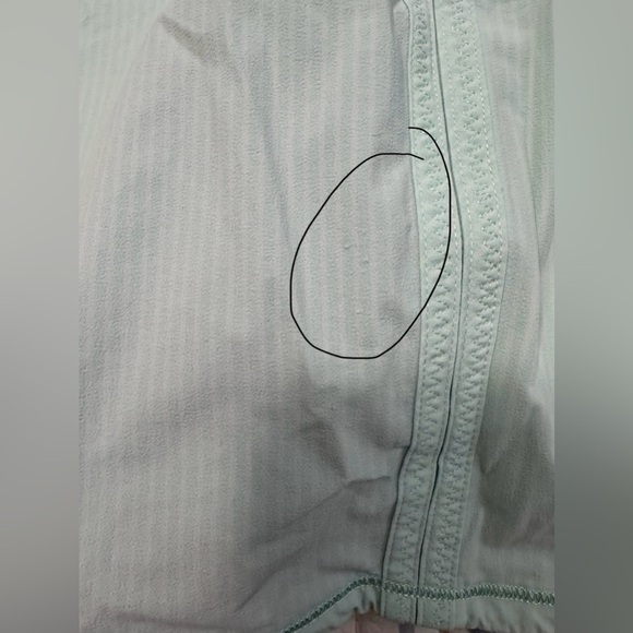 Lululemon Run: Pace Skirt in  Wagon Stripe Fresh Teal / White - Picture 9 of 11